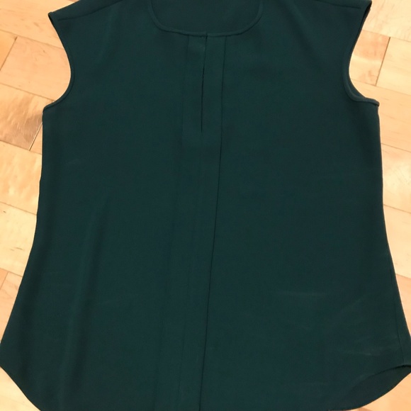 J Crew Crepe Cap-Sleeve Top; Emerald Green, 8P! - Picture 3 of 5